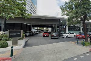 Mercedes-Benz ราชครู