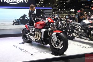 ใหม่ TRIUMPH ROCKET 3 R ราคา ไทรอัมพ์ ร็อคเก็ต 3 R ตารางผ่อน-ดาวน์