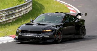 Ford Mustang GTD ขุมพลัง 800 แรงม้า ขณะทดสอบที่สนามแข่ง Nurburgring ที่ตั้งเป้าต่อรอบไม่ถึง 7 นาที