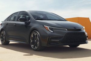 Toyota Corolla FX Special Edition ปี 2025 เปิดตัวพร้อมรูปลักษณ์ที่สปอร์ตดุดัน และหน้าจออินโฟเทนเมนท์ขนาด 10.5 นิ้วใหม่