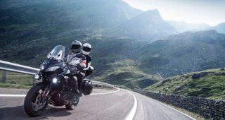 ใหม่ Kawasaki Versys 650 2024-2025 ราคา คาวาซากิ เวอร์ซิส 650 ตารางผ่อน-ดาวน์