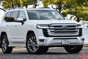 สื่อนอกเผย Toyota เตรียมอัปเดต Land Cruiser 300 Series รุ่นปี 2025 ด้วยเทคโนโลยีและระบบความปลอดภัยที่ทันสมัย