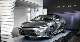 ใหม่ New Toyota Camry Hybrid 2025-2026 ราคา โตโยต้า คัมรี่ ไฮบริด ตารางผ่อน-ดาวน์