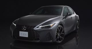 2025 Lexus IS300 เพิ่มรุ่นพิเศษ F Sport Black IV แต่มีขายเฉพาะในญี่ปุ่น!
