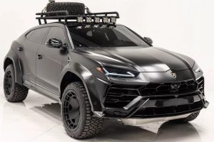 Lamborghini Urus แต่งสีดำโหด ๆ !