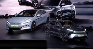 BYD Han L EV และ Tang L EV เปิดจองแล้ว! มาพร้อมพลัง 1,086 แรงม้า และระบบ 1,000V Super e-Platform ชาร์จไวเท่ารถเติมน้ำมัน! เพียง 5 นาที วิ่งได้ 400 กม.