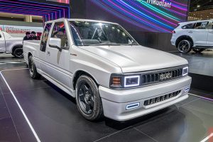 Isuzu Dragon Max รถกระบะเรโทรสุดเท่!