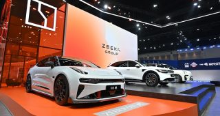 ZEEKR ตอกย้ำแบรนด์รถยนต์ไฟฟ้าพรีเมียม เปิดจอง ZEEKR 7X และ ZEEKR 009 มอเตอร์เดี่ยว 7 ที่นั่งครั้งแรก ที่ Motor Show 2025