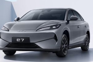 เปิดตัวแล้ว BYD e7 รถ Sedan ไฟฟ้า ค่าตัวเบา สเปกโอเค ตีตลาดกลุ่มรถแท็กซี่ในจีน
