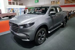 ใหม่ New Mazda BT-50 Double Cab 2024 ราคา มาสด้า บีที-50 ตารางผ่อน-ดาวน์