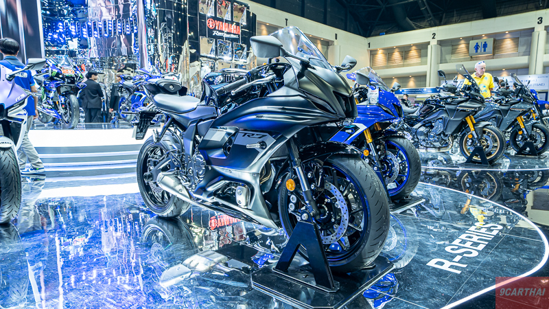 Yamaha R7 2025