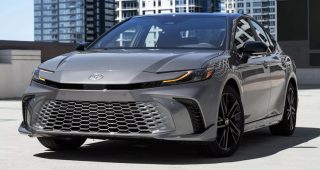 Toyota เจอปีหนัก! กำไรอาจดิ่งเกือบ 35% เหตุพิษภาษีทรัมป์-เงินเยนแข็งค่า