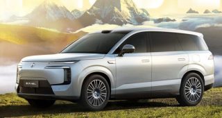 เผยโฉม Denza N8L รถ SUV หรู ขุมพลัง PHEV 751 แรงม้า วิ่งไฟฟ้าล้วนไกล 170 กม. เตรียมวางขายภายในปีนี้ คาดเริ่มที่ 1,590,000.-