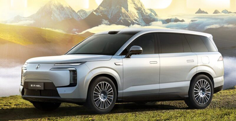เผยโฉม Denza N8L รถ SUV หรู ขุมพลัง PHEV 751 แรงม้า วิ่งไฟฟ้าล้วนไกล 170 กม. เตรียมวางขายภายในปีนี้ คาดเริ่มที่ 1,590,000.-