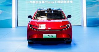 Toyota bZ5 รถ SUV ไฟฟ้ารุ่นใหม่ล่าสุด พร้อมแบตฯ BYD Blade วิ่งไกลสุด 630 กม. ออกจากสายผลิตจีนแล้ว ราคา Pre-sale เริ่ม 590,000.-