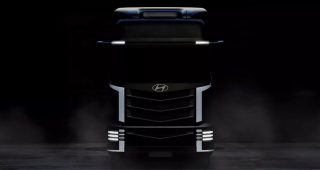 Hyundai โชว์ทีเซอร์รถบรรทุก Hyundai Xcient รุ่นใหม่ ดีไซน์ล้ำ