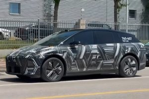 Li Auto i6 รถ SUV ไฟฟ้ารุ่นใหม่ วิ่งไกล 600-700 กม. คู่แข่ง Model Y จ่อเปิดตัวกันยายนนี้!