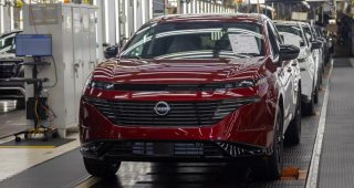 วิกฤตหนัก! Nissan ขาดทุนกว่า 1.6 แสนล้านบาท มีแผน ปลดพนักงานกว่า 20,000 คน พร้อม ปิดโรงงาน 7 แห่งทั่วโลก