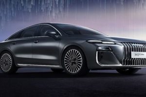 Roewe M7 DMH เผยโฉมแล้ว! รถ Sedan Plug-in Hybrid สุดหรู ผลงานของ อดีตหัวหน้าทีมออกแบบ Rolls-Royce