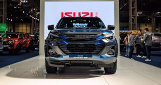 เปิดตัว! Isuzu D-Max EV รถกระบะไฟฟ้า 100% ในอังกฤษเริ่มต้นที่ 59,995 ปอนด์ หรือประมาณ 2,600,000 บาท