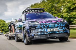 Porsche Cayenne EV ตัวแรง! ทำลายสถิติสนามแข่ง Shelsley Walsh Hillclimb ก่อนเปิดตัวจริง!