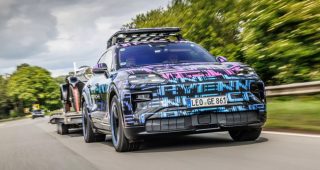 Porsche Cayenne EV ตัวแรง! ทำลายสถิติสนามแข่ง Shelsley Walsh Hillclimb ก่อนเปิดตัวจริง!