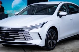 ใหม่ New BYD SEAL 5 DM-i 2025-2026 บีวายดี ซีล 5 ราคา-ตารางผ่อน-ดาวน์