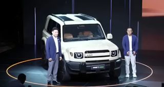 iCar V27 เปิดตัวแล้ว! SUV ออฟโรด REEV เครื่องเบนซิน 1.5 ลิตรเทอร์โบ + มอเตอร์ไฟฟ้า 449 แรงม้า วิ่งไฟฟ้าล้วนได้ 200 กม.