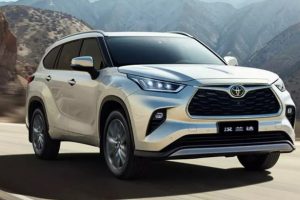 Toyota Highlander เวอร์ชันจีน จัดเต็มจอใหญ่ ฟีเจอร์ล้ำกว่าโฉมอเมริกา! เริ่ม 1,120,000.-
