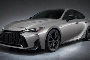 2026 Lexus IS ปรับโฉมครั้งที่ 3 พร้อมภายในใหม่ และการขับขี่ที่เฉียบคมกว่าเดิม
