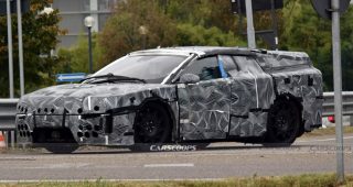 จับตา 9 ตุลาคมนี้ อาจมีเซอร์ไพรส์ : Ferrari EV Prototype โผล่ทดสอบ! ตัวถังลายพรางหลอกตาเหมือน Breadvan แต่จริง ๆ ไม่ใช่