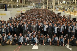 Nissan ประเทศไทย ฉลองความสำเร็จครั้งสำคัญ! รวมสายการผลิตได้สำเร็จ พร้อมรองรับการผลิตรถยนต์รุ่นใหม่ในอนาคต
