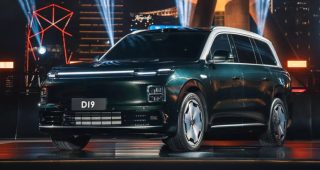 เปิดตัวแล้ว! Leapmotor D19 รถ SUV สุดหรู ระดับเรือธง ขุมพลัง 724 แรงม้า เตรียมวางขายจริง ปี 2026