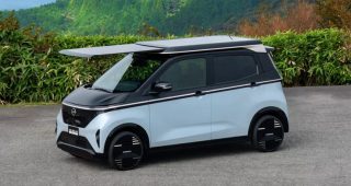 Nissan เตรียมโชว์รถ Sakura EV ติดอุปกรณ์เสริม Ao-Solar Extender หลังคาโซลาร์เซลล์พับเก็บได้ ช่วยชาร์จแบตเตอรี่และบังแดด เร็ว ๆ นี้