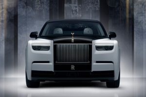 Rolls-Royce Phantom Centenary Private Collection รุ่นพิเศษฉลอง 100 ปีแห่งความหรูหรา ด้วยทองคำแท้และงานปักสุดประณีต! ผลิตจำกัดเพียง 25 คันทั่วโลกเท่านั้น!