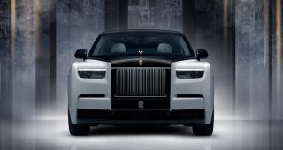 Rolls-Royce Phantom Centenary Private Collection รุ่นพิเศษฉลอง 100 ปีแห่งความหรูหรา ด้วยทองคำแท้และงานปักสุดประณีต! ผลิตจำกัดเพียง 25 คันทั่วโลกเท่านั้น!