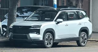 ส่องก่อนเปิดตัว! Wuling Starlight 560 SUV ใหม่ มีให้เลือกทั้งเครื่องเบนซิน, ไฮบริด PHEV และไฟฟ้า 100%