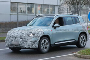 Mercedes-Benz GLB โฉมใหม่! เตรียมเปิดตัว 8 ธันวาคมนี้ มีทั้งรุ่น Hybrid และไฟฟ้า 100% (EV)