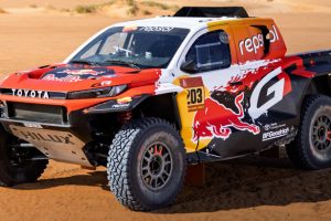 TOYOTA GAZOO Racing พร้อมลุย Dakar Rally 2026! เปิดตัวรถแข่ง DKR GR Hilux รุ่นใหม่ พร้อมไลน์อัปนักแข่งโหดขึ้นกว่าเดิม
