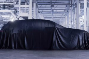 Bentley เผยโฉมแรก! SUV ไฟฟ้ารุ่นใหม่ ชาร์จ 7 นาที วิ่งได้ 160 กม. แย้มกำลังพัฒนารถเครื่องยนต์เบนซินตัวแรง ควบคู่ไปด้วย!