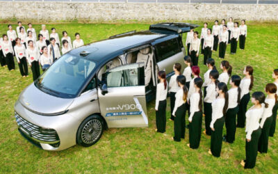 ใหญ่จริงไม่ใช่เล่น! Geely Galaxy V900 ยัดคนได้ 42 คน ทำลายสถิติโลก Guinness World Record!