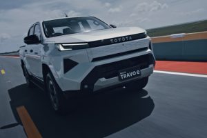 ใหม่ New TOYOTA TRAVO-e 2025-2026 ราคา โตโยต้า ทราโว่ ไฟฟ้า ตารางผ่อน-ดาวน์