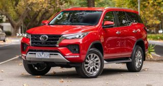 ลาก่อน Toyota Fortuner เตรียมเลิกขายในออสเตรเลียปีหน้า หลังยอดขายตกต่ำ