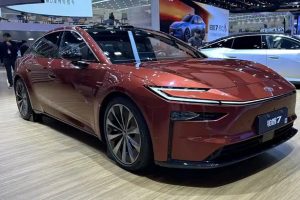 เปิดตัวแล้ว! Toyota bZ7 รถ Sedan ไฟฟ้าตัวท็อป มาพร้อมมอเตอร์ Huawei + HarmonyOS ครั้งแรกในรถ Toyota