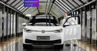 วิกฤตการเงิน! Volkswagen อาจต้องหยุดพัฒนารถใหม่ทั่วโลกชั่วคราว