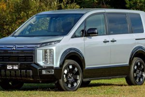 ไปกันต่อ! Mitsubishi Delica D:5 ปี 2026 ปรับโฉมอีกครั้ง ยืดอายุมินิแวนสายลุย เปิดขายญี่ปุ่นต้นปีหน้า เริ่ม 892,000.-
