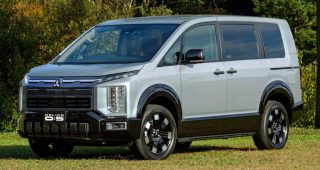 ไปกันต่อ! Mitsubishi Delica D:5 ปี 2026 ปรับโฉมอีกครั้ง ยืดอายุมินิแวนสายลุย เปิดขายญี่ปุ่นต้นปีหน้า เริ่ม 892,000.-