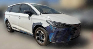 BYD M6 รุ่นอัปเดตโผล่วิ่งทดสอบในจีน พร้อมห้องโดยสารดีไซน์ใหม่หมดจด!