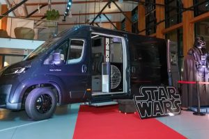 รถแคมป์ Star Wars แท้ ผลิตแค่ 5 คันทั่วโลก ราคา 4,450,000.-