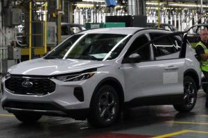 ปิดตำนาน 25 ปี Ford Escape เลิกผลิตแล้ว! ในสหรัฐฯ